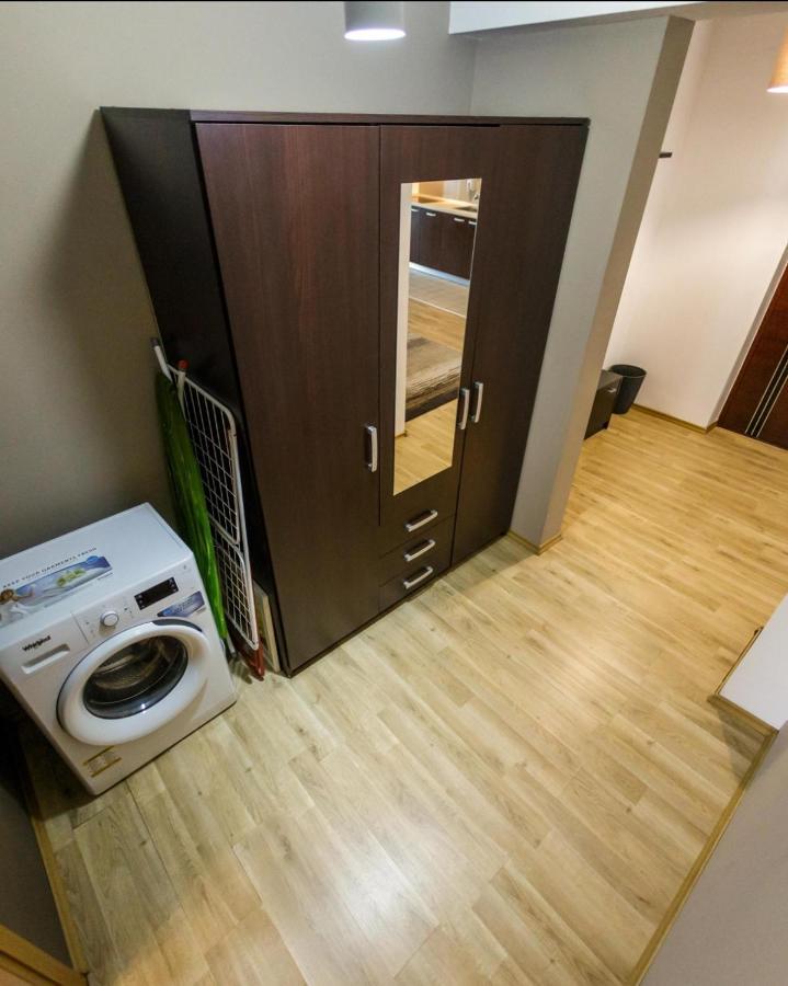 Ferienwohnung Apartament Business Langa Vivo Mall Baia Mare Exterior foto
