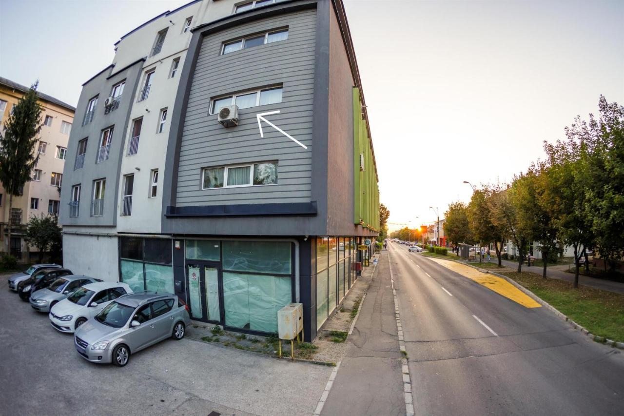 Ferienwohnung Apartament Business Langa Vivo Mall Baia Mare Exterior foto